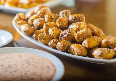 Garlic Sesame Pretzel Bites Photo