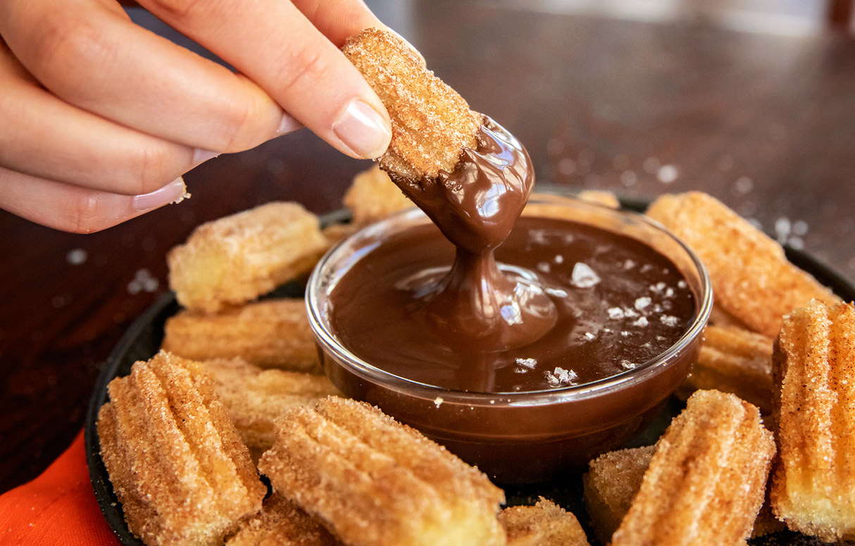 ¡Hola! Churros®: The Warm Snack That Heats Up Sales